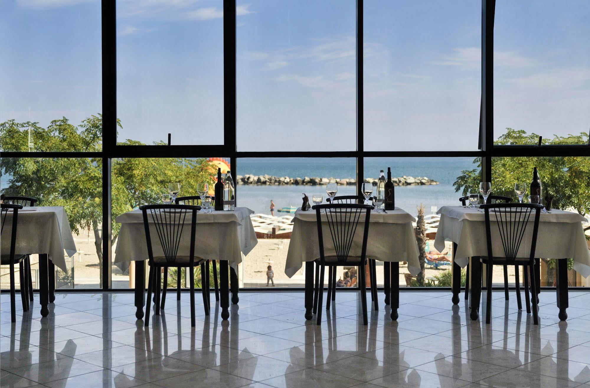Milano Resort Bellaria-Igea Marina Exterior foto
